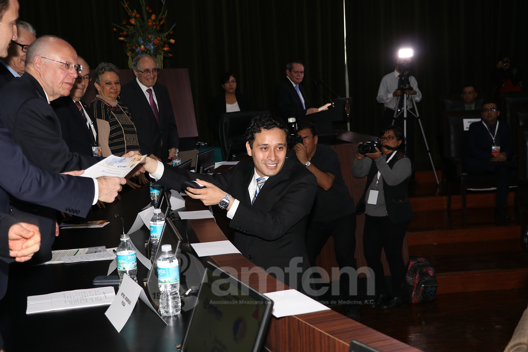 premio_pfizer_2016-12.jpg