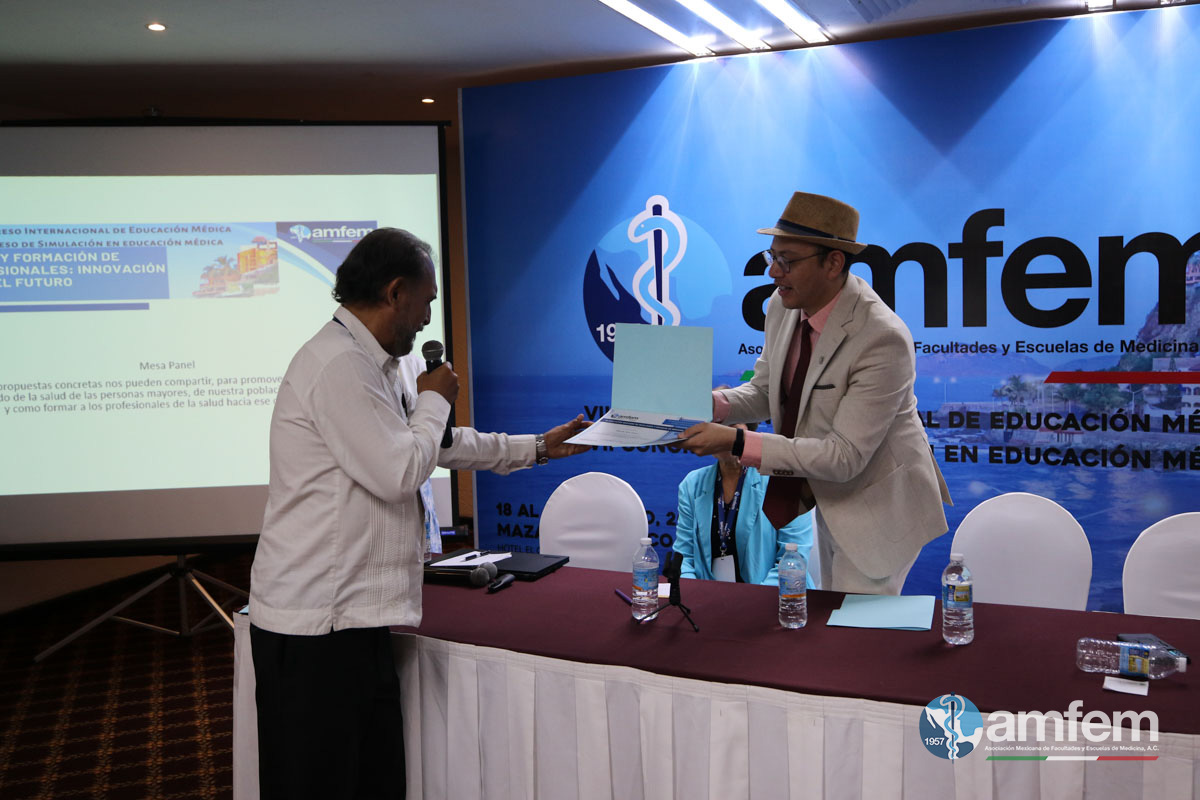 viii_CIEM-04-E-09.jpg